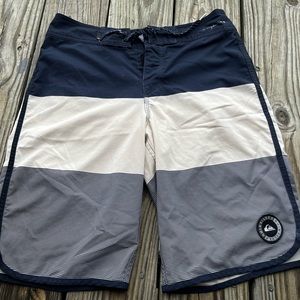 Quicksilver Multicolored Polyester Boardshorts Swim Trucks Men's Size 28W